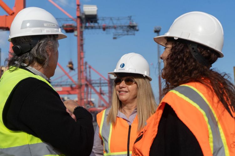 El Puerto de Dock Sud presenta dos iniciativas para impulsar la producción y el trabajo bonaerense
