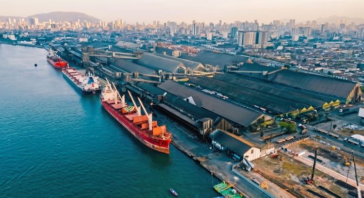 Imagen de portada - AD Ports Group Adquiere CLI, el Operador Líder de Terminales Portuarias de Graneles Agrícolas de Brasil, por más de 3 Mil Millones de AED