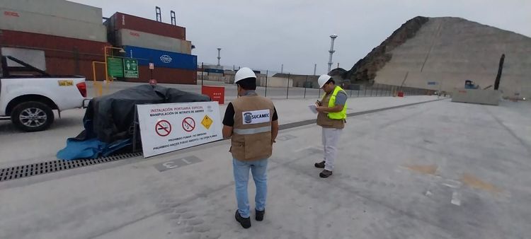 Imagen de portada - Ammonium Nitrate Seizure at Port of Chancay After Cosco Shipping Alert