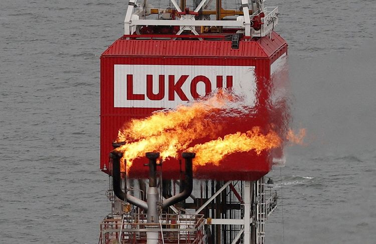 Imagen de portada - Ataques con Drones Alcanzan Refinería de Petróleo Rusa y Plataforma del Caspio
