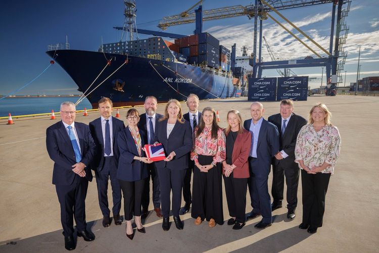 Imagen de portada - Australia Nombra el Primer Buque de su Flota Estratégica