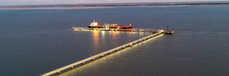 Puerto Rosales despachó 9,4 millones de barriles en mayo, la cifra más alta registrada, y acumula 35,8 millones en el primer cuatrimestre con un crecimiento del 115% respecto a 2025