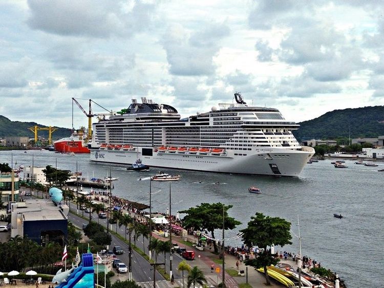 Imagen de portada - Brasil planea una temporada de cruceros ampliada con el posible lanzamiento anticipado de Corazul
