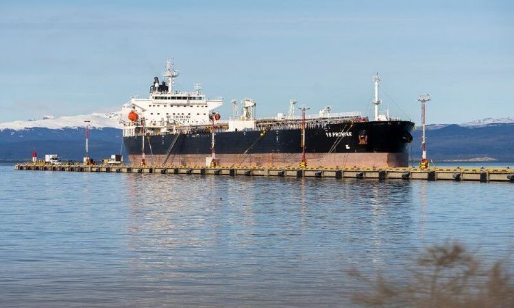 Imagen de portada - British-flagged Tanker Causes Rejection in Ushuaia Port