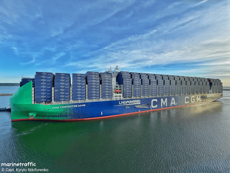 Imagen de portada - CMA CGM lanza el portacontenedores más grande propulsado por GNL, Notre Dame