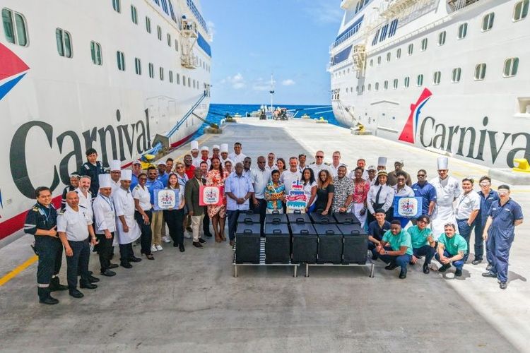 Imagen de portada - Carnival Lanza Programa de Donación de Comidas Excedentes en Las Bahamas