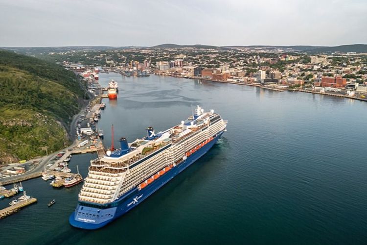 Imagen de portada - Celebrity Silhouette celebra 15 años de operación para Celebrity Cruises