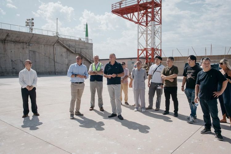 Imagen de portada - Chinese Business Delegation Visits Port of Castellón to Explore Investment Opportunities