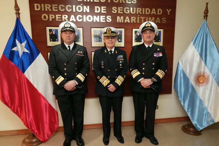 Imagen de portada - Coast Guard Commemorates 178th Anniversary of DIRECTEMAR