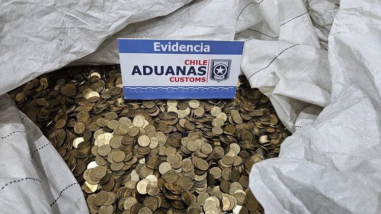 Imagen de portada - Customs Service Seizes $10.3 Million in Coins Destined for China in Valparaíso