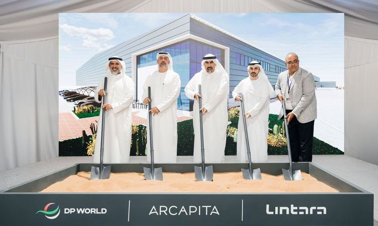 Imagen de portada - DP World Builds 20,000 m² Logistics Center in Jafza