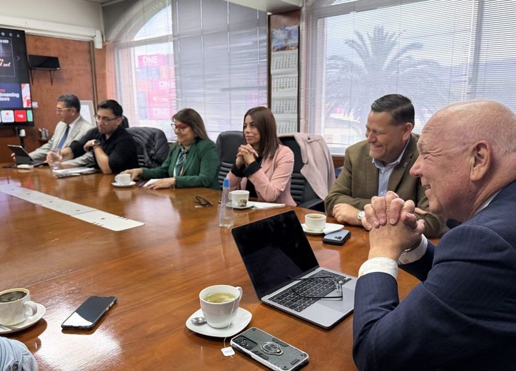 Imagen de portada - EPI Presents Regional Logistics Policy to Iquique Councilors