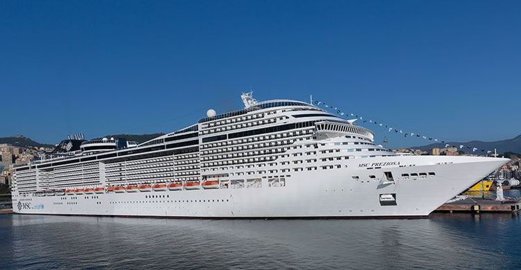 Imagen de portada - El MSC Preziosa llega a Svalbard para su primera visita de 2026