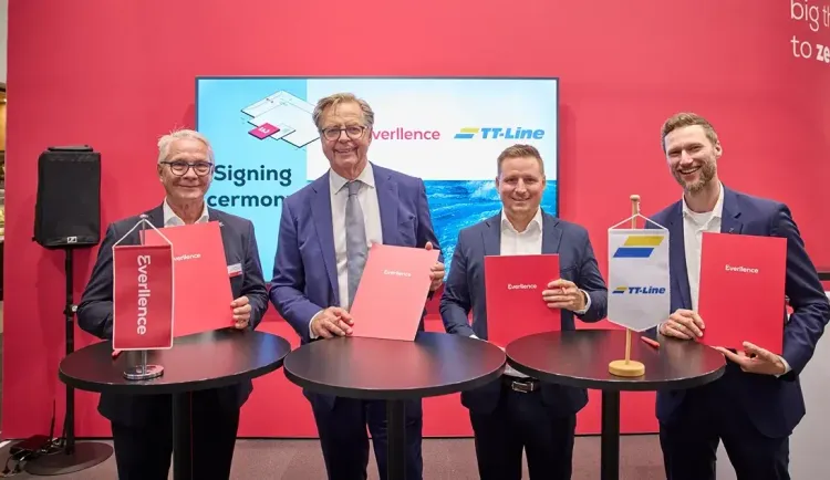 Imagen de portada - Everllence-TT-Line Agreement for Equipping Two RoPax Vessels Under Construction