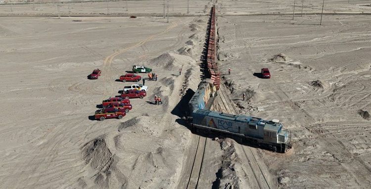 Imagen de portada - FCAB train derails in Calama with copper cargo