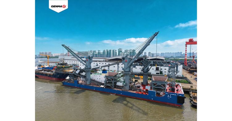 Imagen de portada - GENMA despliega un sistema flotante de transbordo para operaciones minerales en África Occidental