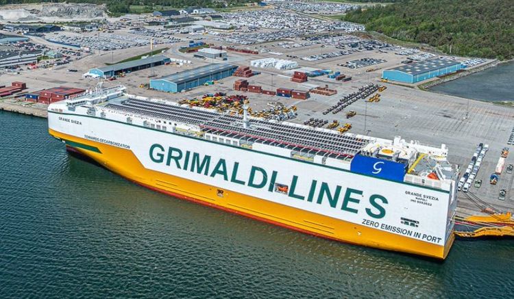 Imagen de portada - Grimaldi Christens New Vessel Grande Svezia