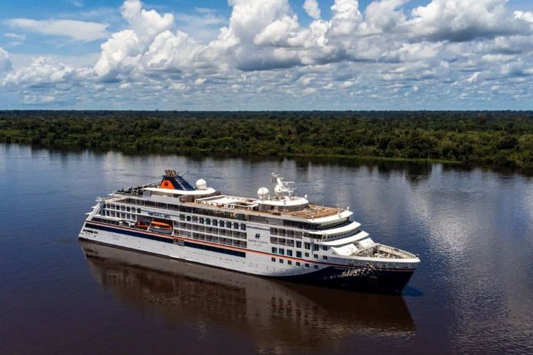 Imagen de portada - Hanseatic Spirit cumple cinco años operando para Hapag-Lloyd Cruises