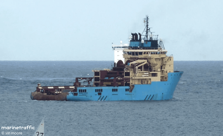 Imagen de portada - Incendio en la Sala de Máquinas Afecta a Buque Offshore en la Cuenca de Campos de Brasil