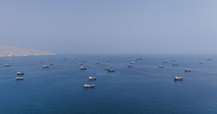 Imagen de portada - Iran blacklists more ships trying to sail through Hormuz, govt website shows