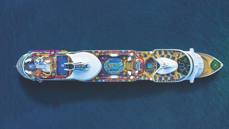 Imagen de portada - Itinerario del Navigator of the Seas Modificado por Condiciones de Tormenta Tropical