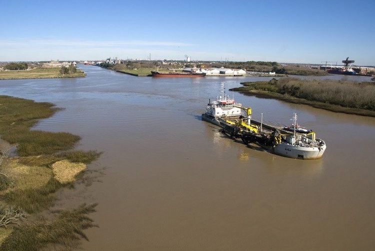 Imagen de portada - Jan de Nul Gana Contrato para Excavar la Vía Navegable de 10 Mil Millones de Dólares de Argentina