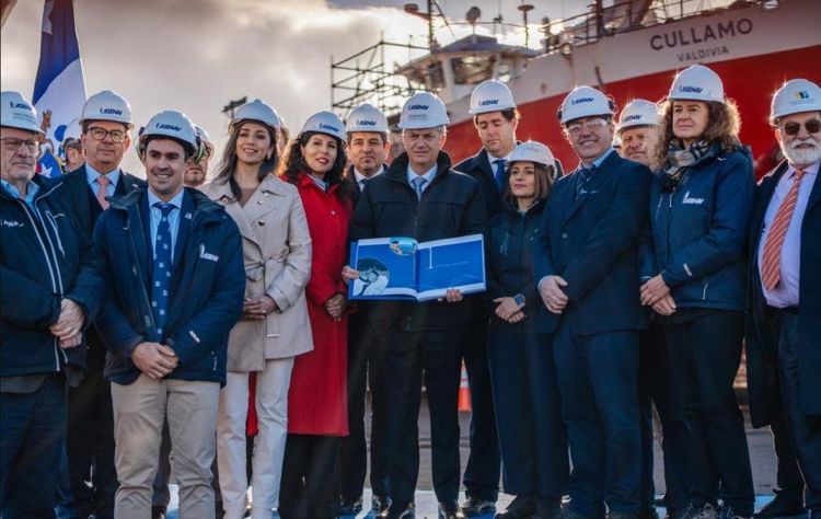 Imagen de portada - Kast Highlights Naval Construction as a Strategic Sector During Visit to Asenav Shipyard