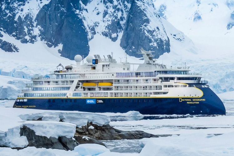 Imagen de portada - Lindblad Ofrece Depósito Reducido en Viajes en Octubre