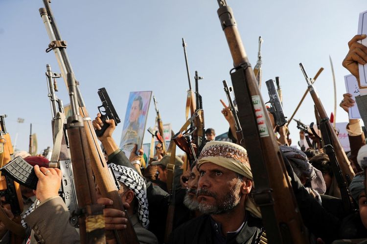 Imagen de portada - Los hutíes buscan replicar la estrategia de Irán en Ormuz en el corredor marítimo del Mar Rojo