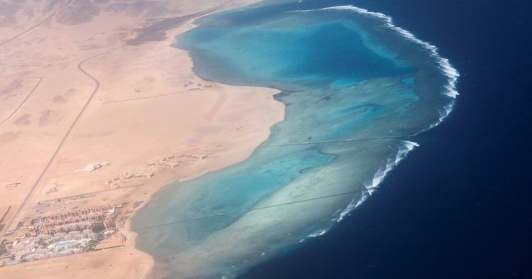 Imagen de portada - Los hutíes planean imponer tarifas al tráfico marítimo del Mar Rojo