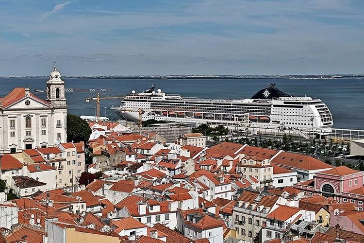Imagen de portada - MSC Opera Lanza Temporada de Interpuertos de Verano desde Lisboa con 15 Cruceros