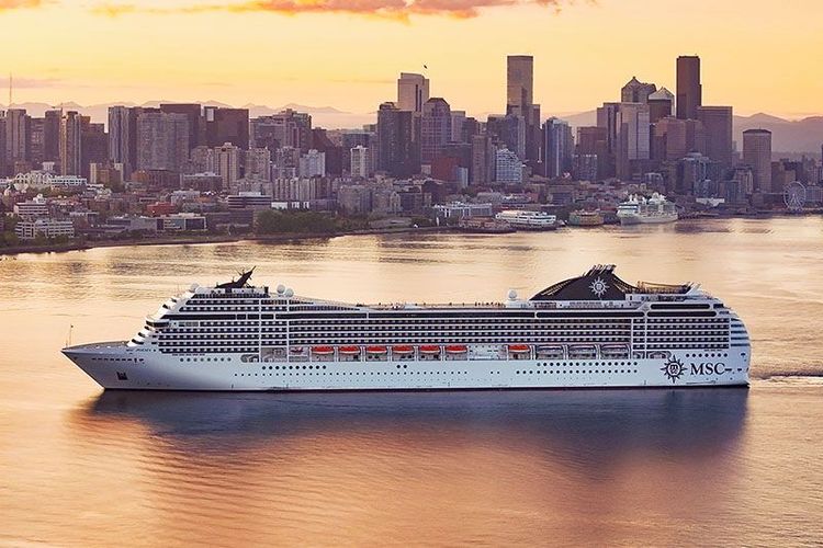 Imagen de portada - MSC Poesia Despliega Observadora Marina para Investigación de Ballenas en Alaska con ORCA
