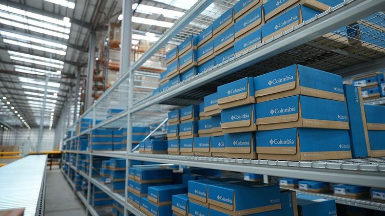 Imagen de portada - Maersk amplía su asociación con Columbia Sportswear con un acuerdo de almacenamiento y distribución en el Reino Unido