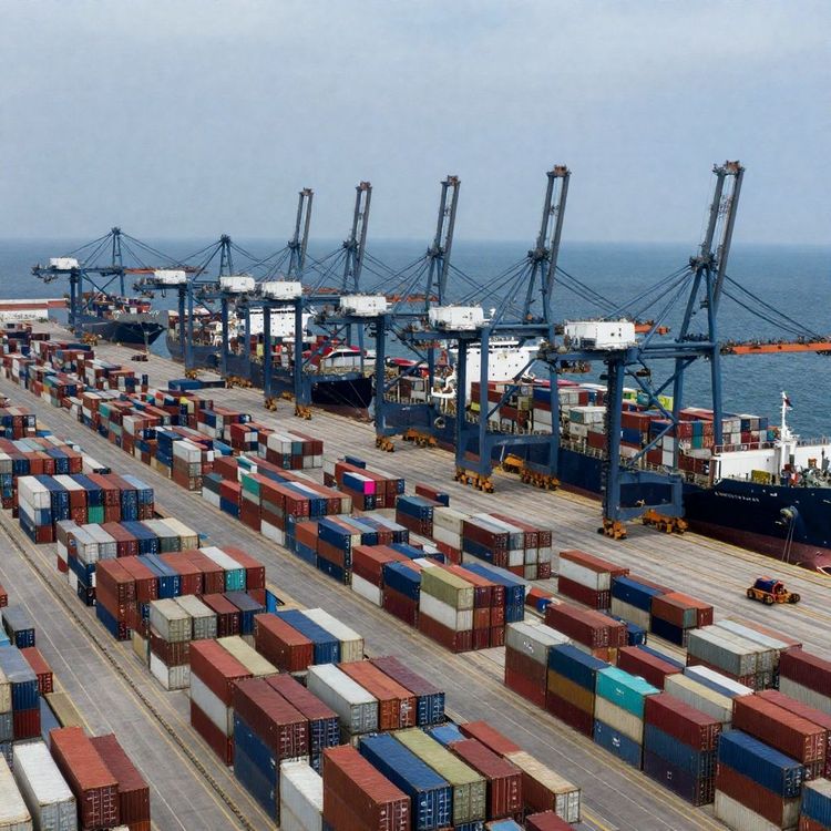 Imagen de portada - Maersk extiende el período de gracia para el recargo por pago atrasado a 15 días
