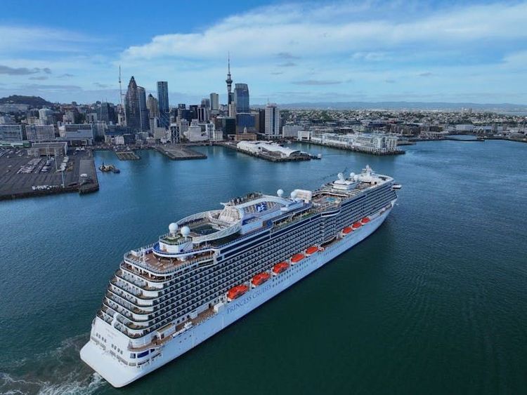 Imagen de portada - Nueva Zelanda en Riesgo de Perder Capacidad de Cruceros sin Acción Urgente