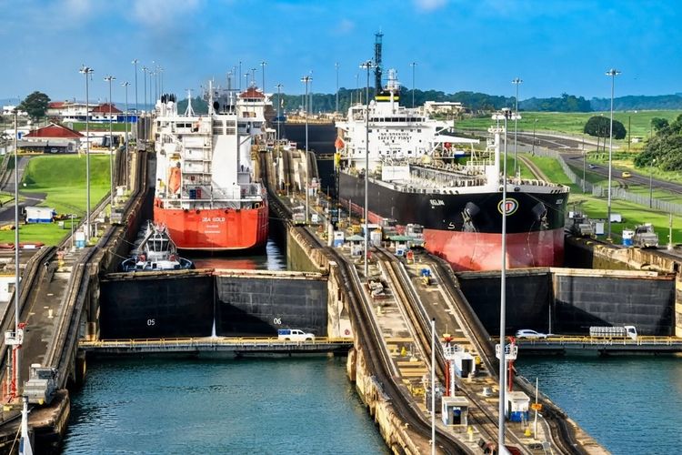 Imagen de portada - Panama Canal Authority Reduces Daily Slots and Restricts Vessel Draft