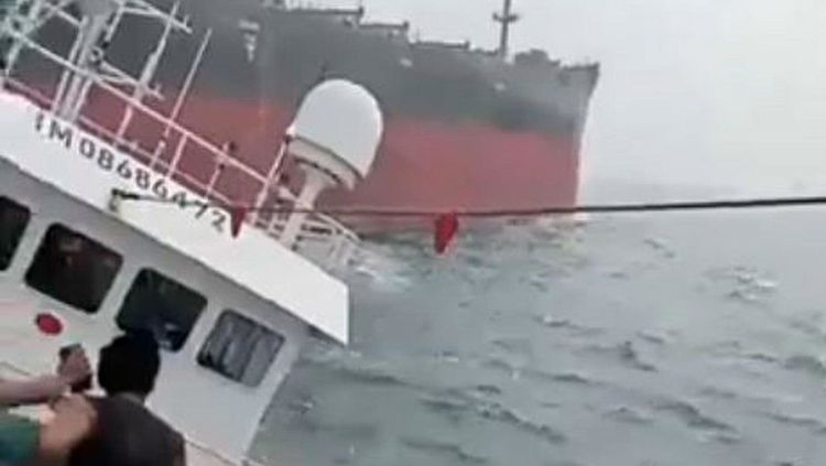 Imagen de portada - Panamá monitorea colisión de granelero con pesquero frente a costas de Singapur