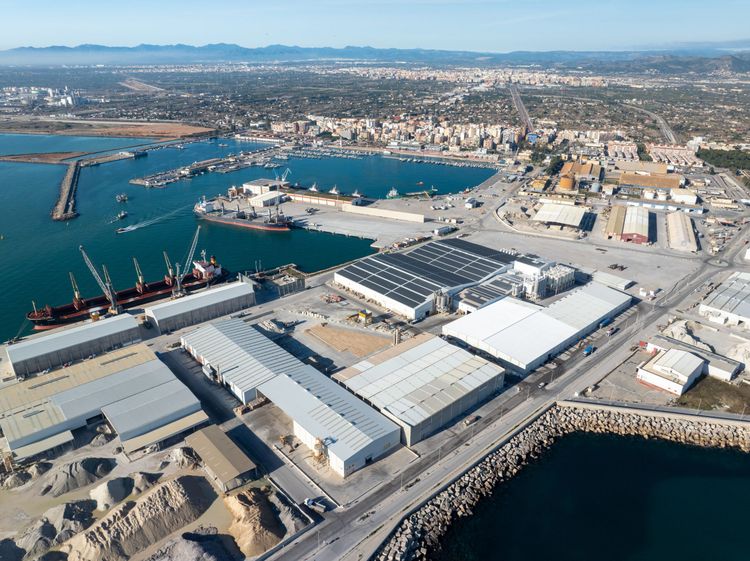 Imagen de portada - PortCastelló lidera el crecimiento del sistema portuario español en mercancía general con un incremento del 48% hasta agosto