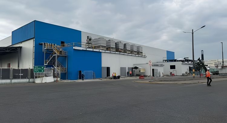 Imagen de portada - Puerto Bolívar: $30 Million Refrigerated Warehouse Enters Final Phase