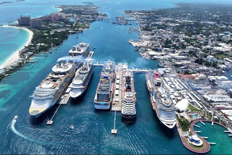 Imagen de portada - Puerto de Cruceros de Nassau Establece Nuevo Récord Diario con 33,254 Pasajeros