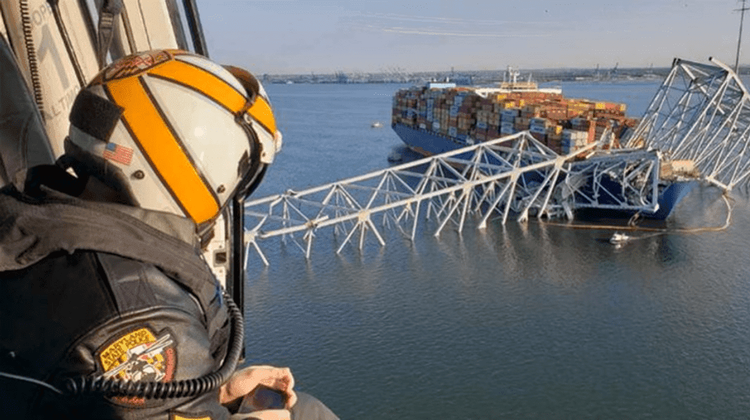Imagen de portada - Puertos de EE. UU. Enfrentan Riesgos Crecientes a Medida que el Tamaño de los Buques Excede los Límites de Diseño de la Infraestructura