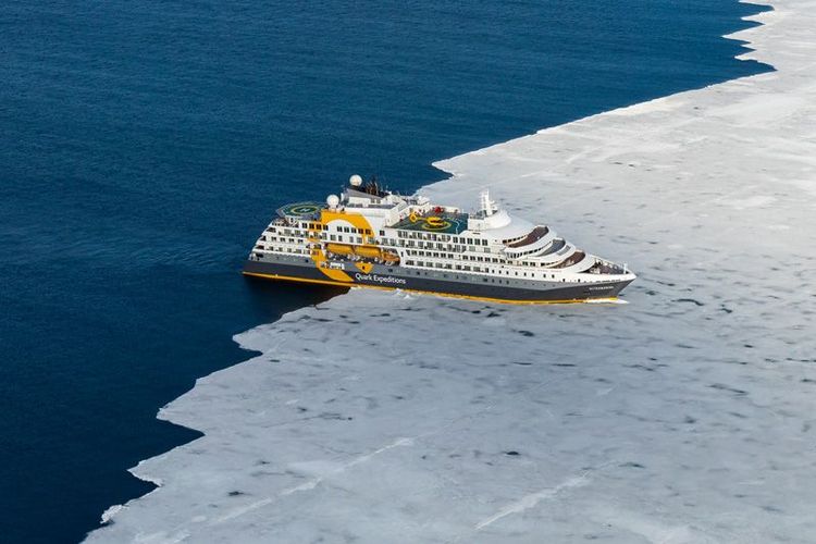 Imagen de portada - Quark Expeditions Lanza las Temporadas Ártica 2028 y Antártica 2028-29