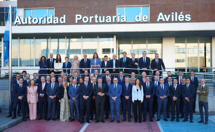 Imagen de portada - Reunión de coordinación de presidentes y directores del sistema portuario de interés general