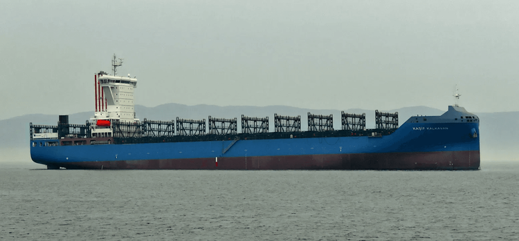 Imagen de portada - Sedef Gemi Delivers Turkey's Largest 4,012 TEU Container Ship
