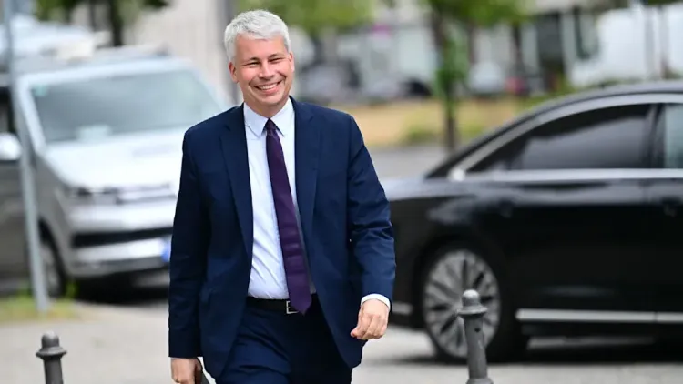 Imagen de portada - Steffen Bilger takes over Ministry of Transport with support from German ports