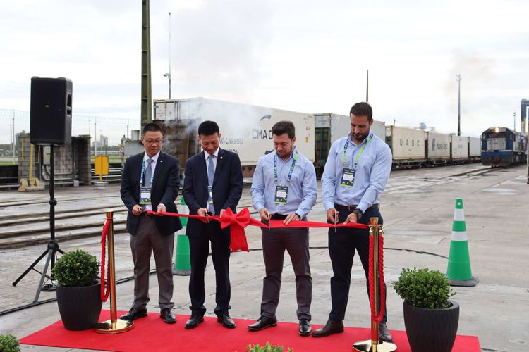 Imagen de portada - TCP y Brado Logística celebran el acto de inauguración de una nueva línea ferroviaria en Paranaguá