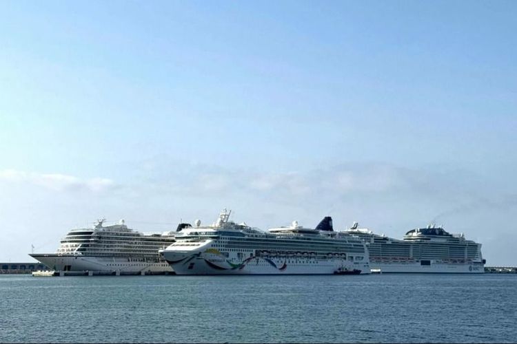 Imagen de portada - Tres cruceros llegan al Puerto de Tarragona el mismo día