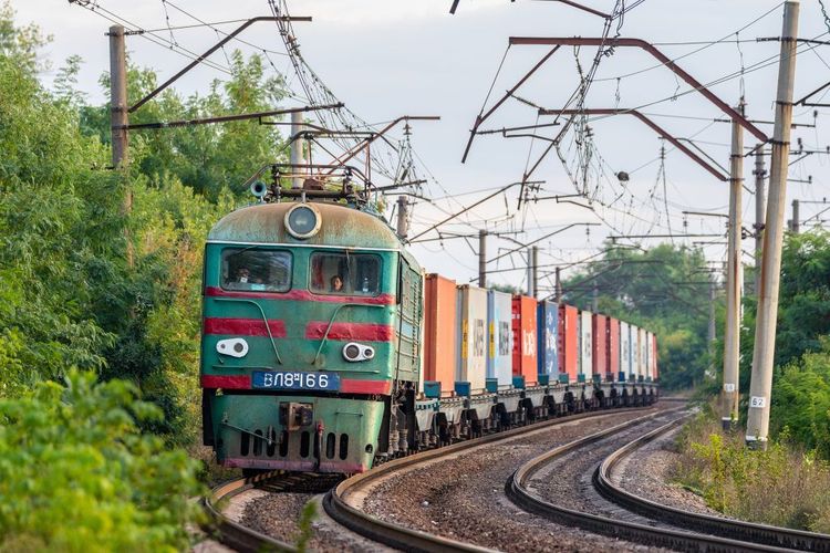 Imagen de portada - Ukrzaliznytsia Plans 30% Increase in Rail Freight Tariffs