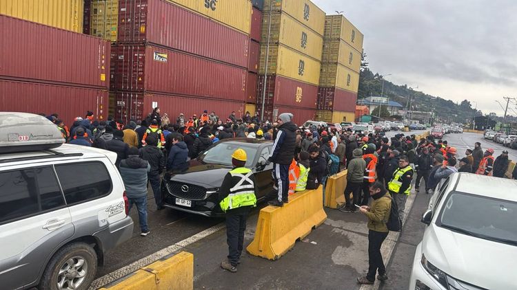 Imagen de portada - Undersecretary Máximo Pavez accuses Conatraport of aggression against officials