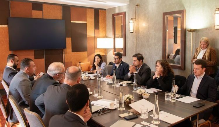Imagen de portada - United Arab Emirates Businessmen Seek to Invest in La Plata Port